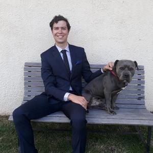 Meet your Posher, Carlos